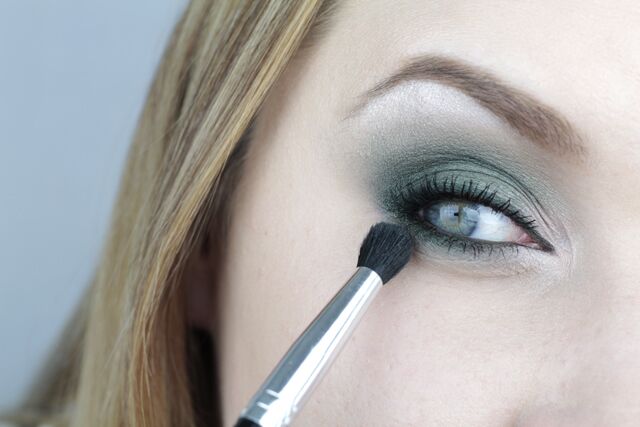 Keväinen smoky-meikki (tutoriaali) - Glitz &amp; Glam