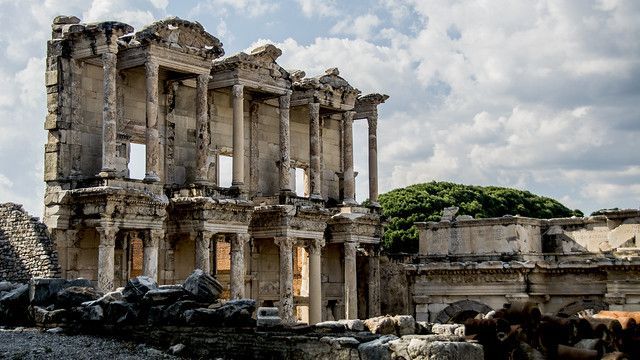 EPHESUS-Ancient City-Selçuk/Turkey-Celsus Library