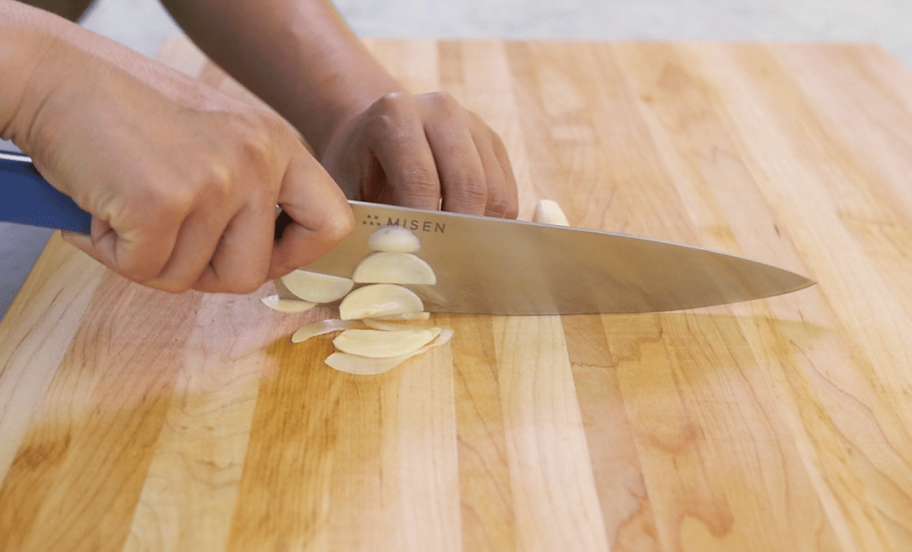 How to Cut Garlic: Master This Essential Kitchen Skill – Misen